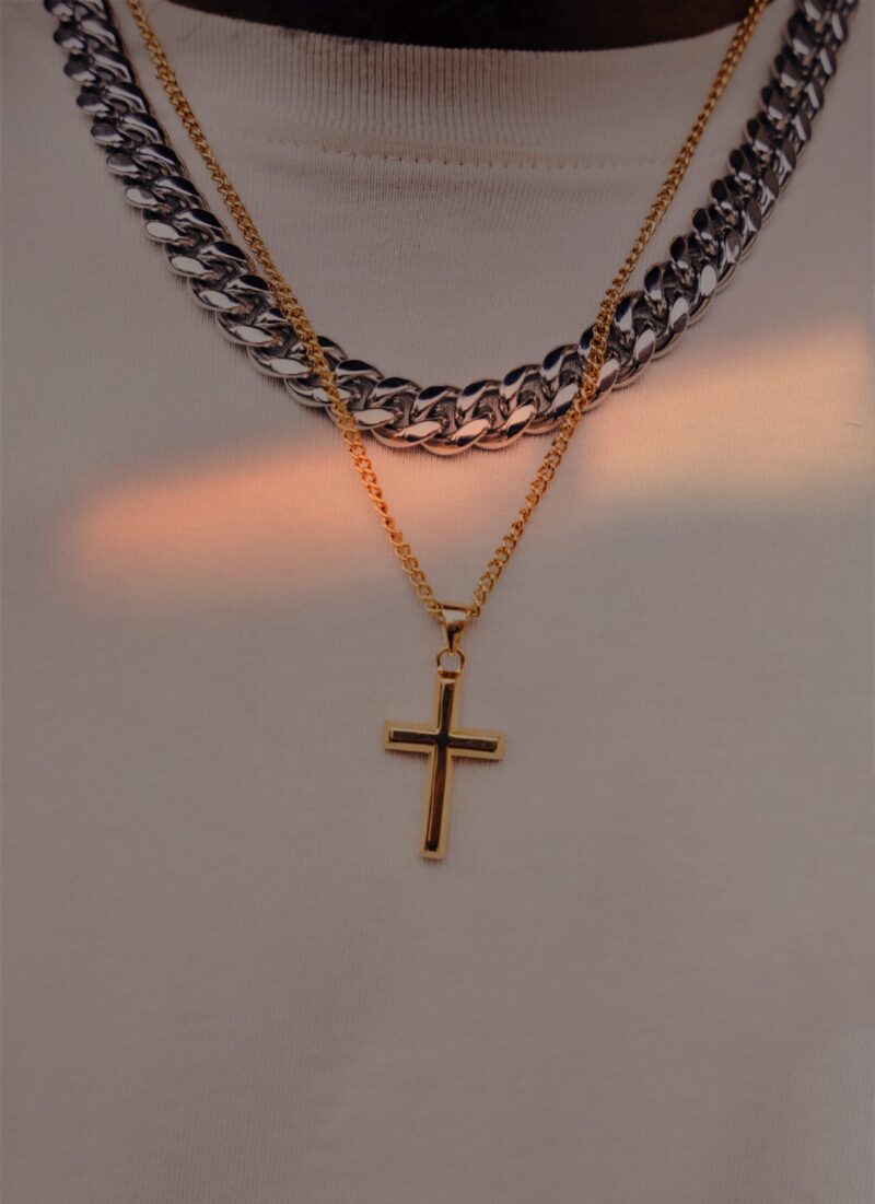 Cross Necklace Gold