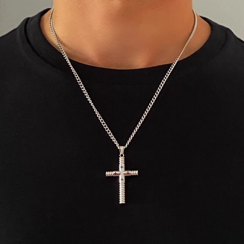 MENS SILVER CROSS NECKLACE