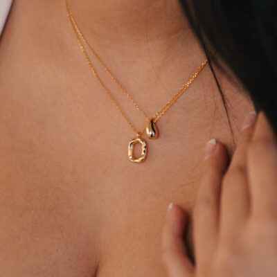 Tear Droplet Necklace Gold