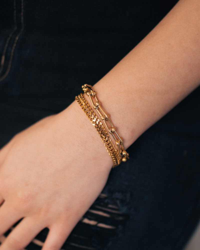 Buckle Bracelet Gold